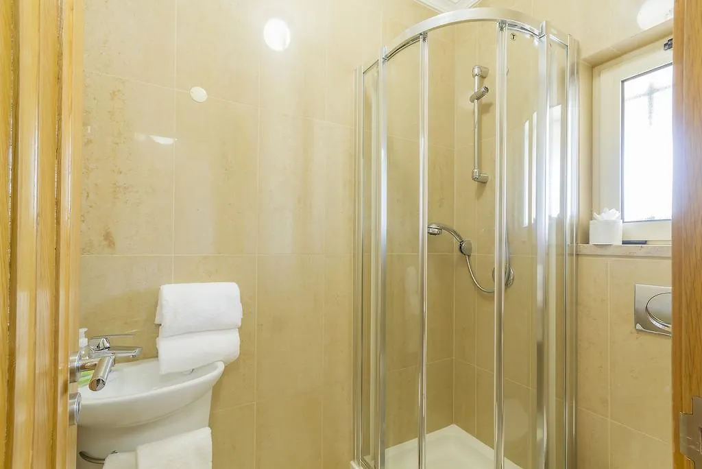 Apartment Beguest Millenium Plaza Hotel Maritenda